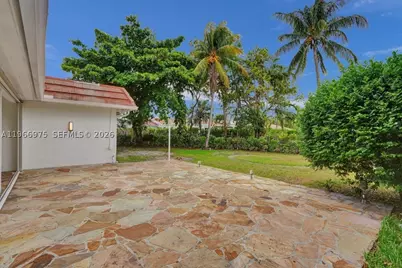 19710 NE 23rd, Miami, FL 33180 - Photo 6