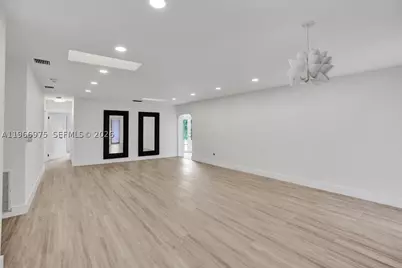 19710 NE 23rd, Miami, FL 33180 - Photo 10