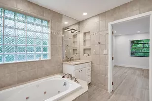 19710 NE 23rd, Miami, FL 33180 - Photo 20