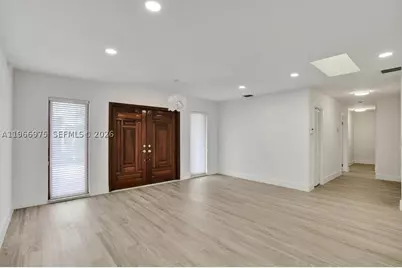 19710 NE 23rd, Miami, FL 33180 - Photo 12