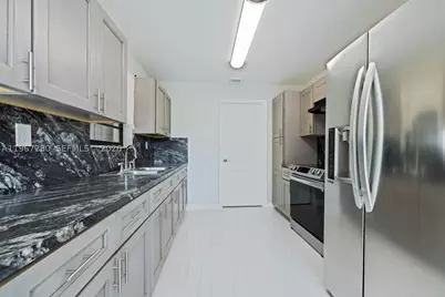 522 SW 3rd, Homestead, FL 33030 - Photo 8