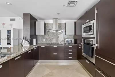 19400 Turnberry #1012, Aventura, FL 33180 - Photo 12