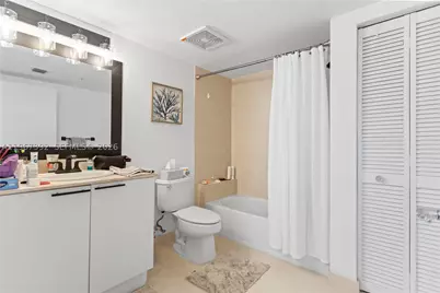 16699 Collins #2709, Sunny Isles Beach, FL 33160 - Photo 30
