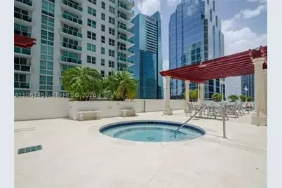1200 Brickell Bay #1712, Miami, FL 33131 - Photo 18