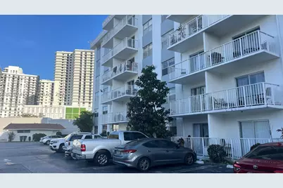 16465 NE 22nd #514, North Miami Beach, FL 33160 - Photo 4