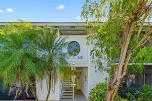 915 NE 199th, Miami, FL 33179 - Photo 1