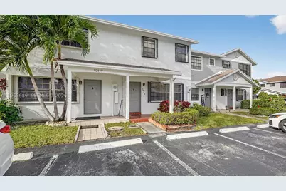 10413 NW 6th, Pembroke Pines, FL 33026 - Photo 4