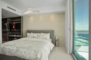 900 Biscayne, Miami, FL 33132 - Photo 10