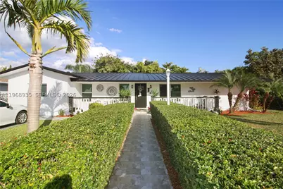 16323 SW 103rd, Miami, FL 33157 - Photo 2