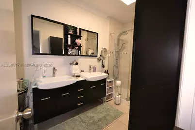 890 E 38th, Hialeah, FL 33013 - Photo 16