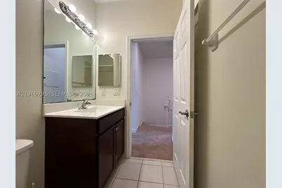 9374 W 32nd, Hialeah, FL 33018 - Photo 26