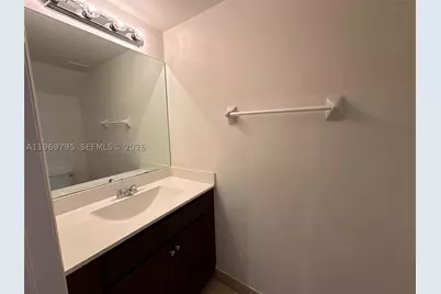 9374 W 32nd, Hialeah, FL 33018 - Photo 20