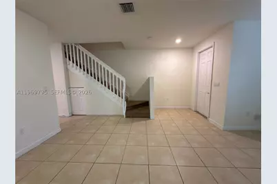 9374 W 32nd, Hialeah, FL 33018 - Photo 10