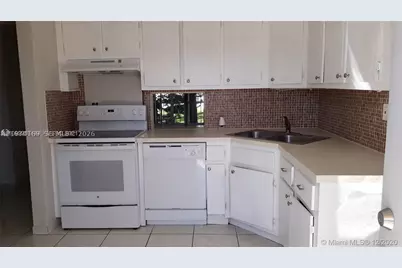 1540 NE 191st #244, Miami, FL 33179 - Photo 2