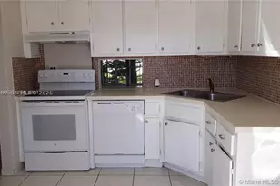 1540 NE 191st, Miami, FL 33179 - Photo 2
