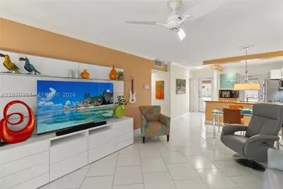 5121 W Oakland Park #304, Lauderdale Lakes, FL 33313 - Photo 6