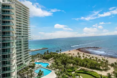 10275 Collins #PH 1505, Bal Harbour, FL 33154 - Photo 4