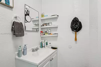 6402 NW 8th, Miami, FL 33150 - Photo 22