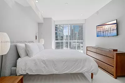 475 Brickell #1913, Miami, FL 33131 - Photo 8