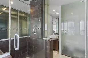 1040 Biscayne, Miami, FL 33132 - Photo 24