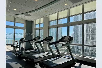 300 S Biscayne #PH-3907, Miami, FL 33131 - Photo 16
