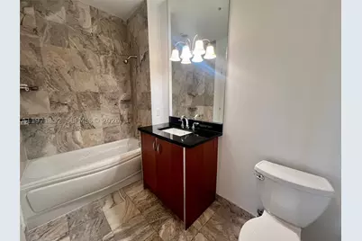 300 S Biscayne #PH-3907, Miami, FL 33131 - Photo 10