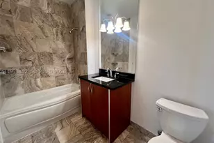 300 S Biscayne, Miami, FL 33131 - Photo 10