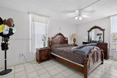 9678 Fontainebleau #411, Miami, FL 33172 - Photo 22