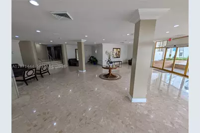 100 Golden Isles #PH9, Hallandale Beach, FL 33009 - Photo 4