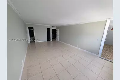 100 Golden Isles #PH9, Hallandale Beach, FL 33009 - Photo 18