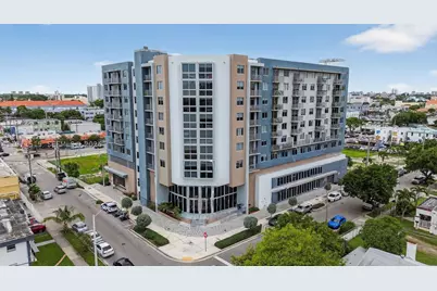 1110 NW 1 #703, Miami, FL 33128 - Photo 2