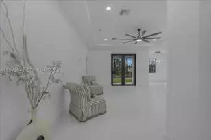 1201 Johns, Cape Coral, FL 33909 - Photo 10