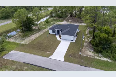 1201 Johns, Cape Coral, FL 33909 - Photo 4