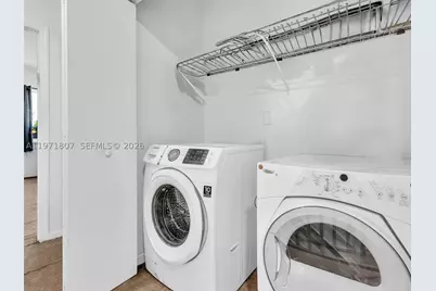 21 SE 3rd, Hallandale Beach, FL 33009 - Photo 16