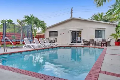 208 SW 2nd, Hallandale Beach, FL 33009 - Photo 1
