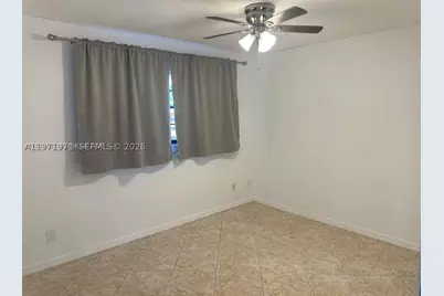 208 SW 2nd, Hallandale Beach, FL 33009 - Photo 10