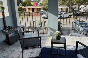 952 E 19th, Hialeah, FL 33013 - Photo 8