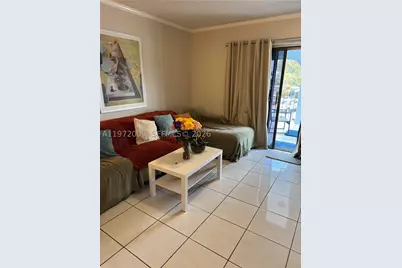 952 E 19th, Hialeah, FL 33013 - Photo 2