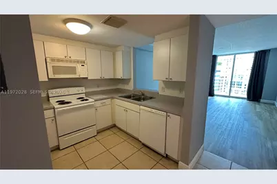 1250 S Miami #1012, Miami, FL 33130 - Photo 2