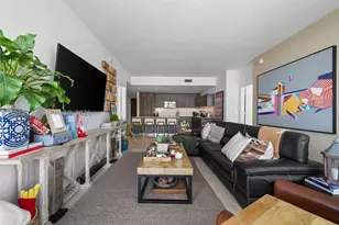 68 SE 6th, Miami, FL 33131 - Photo 12