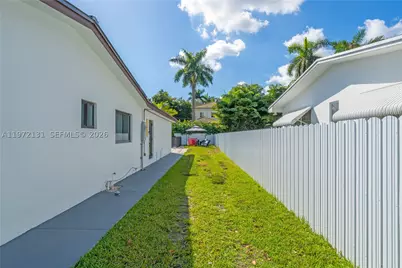 348 NE 117th, Miami, FL 33161 - Photo 42