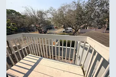 1818 Racquet, North Lauderdale, FL 33068 - Photo 16