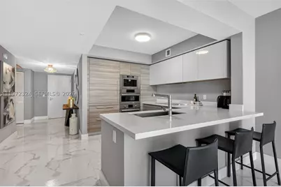 300 Sunny Isles #4-804, Sunny Isles Beach, FL 33160 - Photo 2