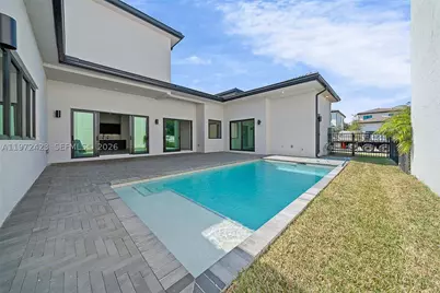 5718 Ashwood Cir W, Hollywood, FL 33312 - Photo 38