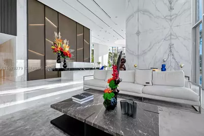 300 Biscayne Boulevard #506E, Miami, FL 33131 - Photo 18