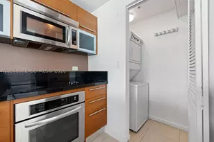 253 NE 2nd, Miami, FL 33132 - Photo 6