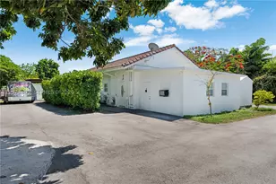 13050 SW 26th, Miami, FL 33175 - Photo 28