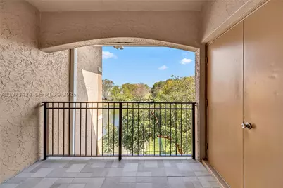 151 SW 117th #9308, Pembroke Pines, FL 33025 - Photo 14