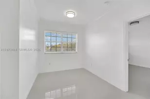 151 SW 117th, Pembroke Pines, FL 33025 - Photo 18