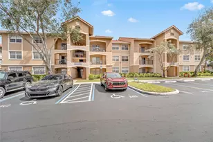151 SW 117th, Pembroke Pines, FL 33025 - Photo 2